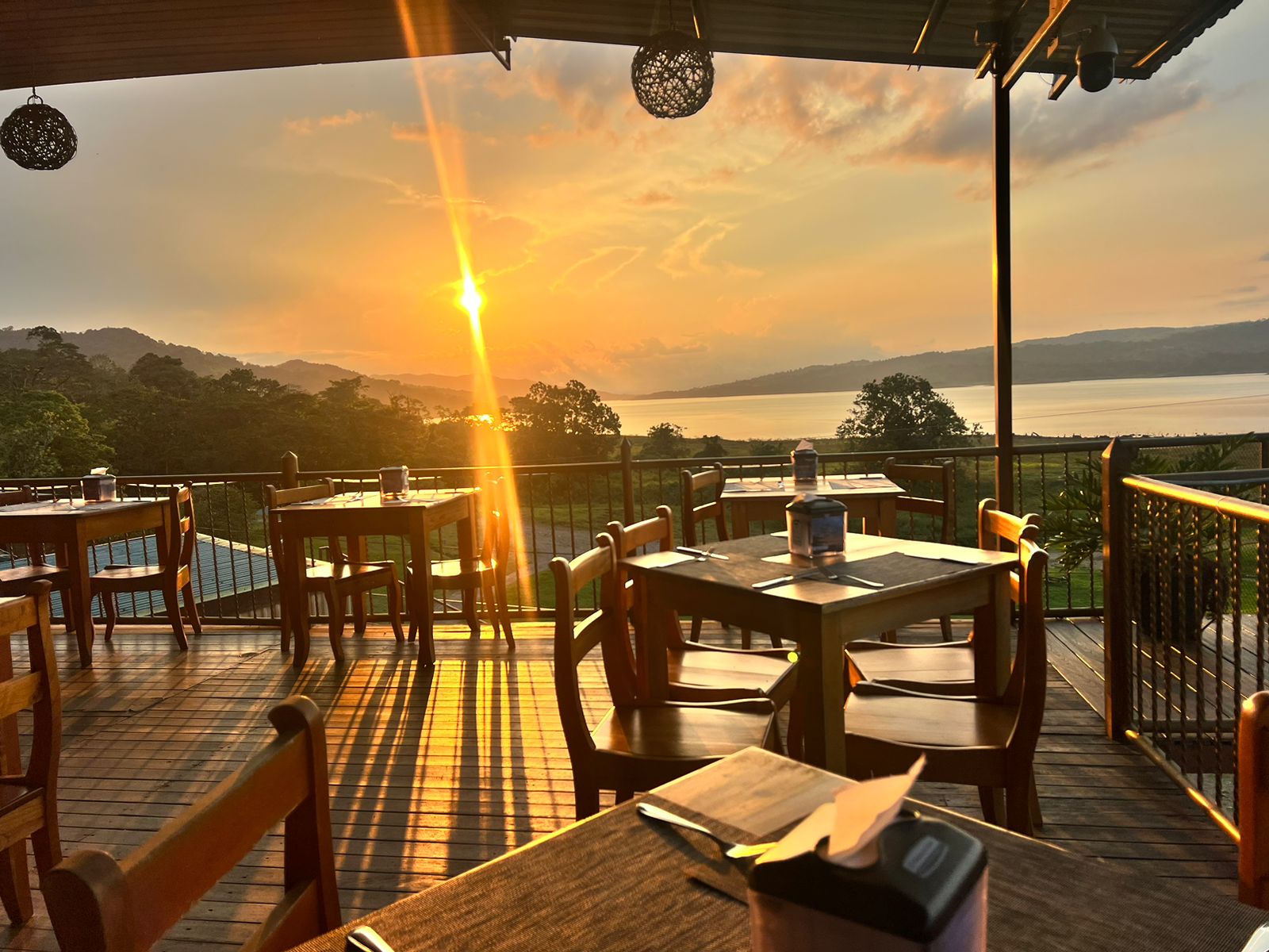 Vista Principal Sunset Bar
